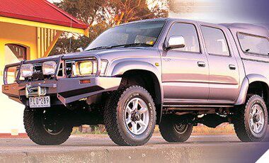 Προφυλακτήρας με θέση εργάτη της ARB για Toyota Hilux
