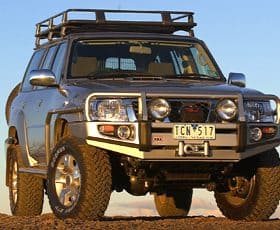 Προφυλακτήρας με θέση εργάτη της ARB για Nissan Patrol GU/Y61/ GR από 10/04 και μετά χωρίς φτερά