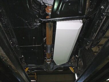 TANK JK 4DR PETROL HD 07ON 68L