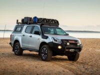 Isuzu RT50/85 DC (2013-2019) Slimline II Roof Rack Kit - by Front Runner - Image 3