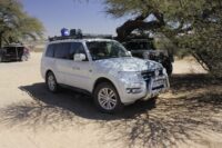 Mitsubishi Pajero CK/BK LWB Slimline II Roof Rack Kit - by Front Runner - Image 3