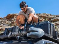 Ratcheting Spade/Shovel & Paddle Mount - by Front Runner - Image 3